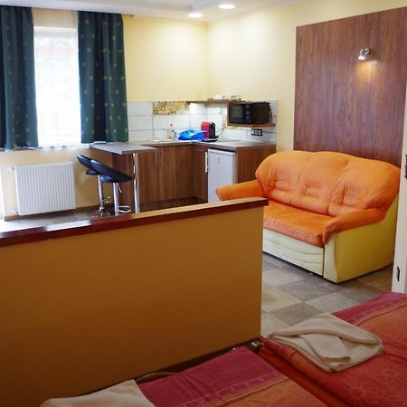 Hévíz Aranyhal Apartman מראה חיצוני תמונה