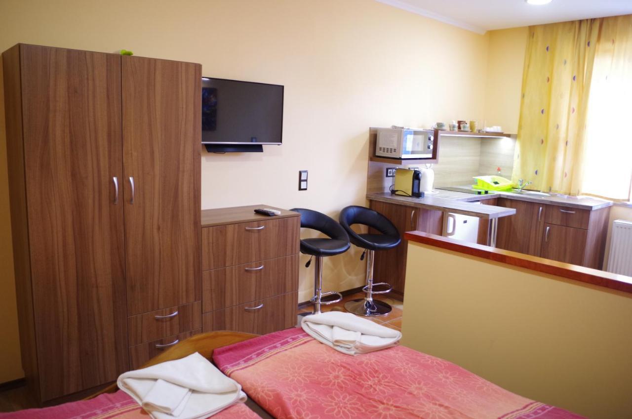 Hévíz Aranyhal Apartman מראה חיצוני תמונה
