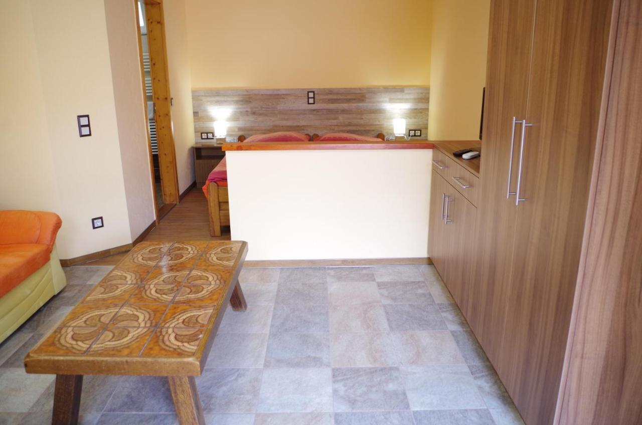Hévíz Aranyhal Apartman מראה חיצוני תמונה