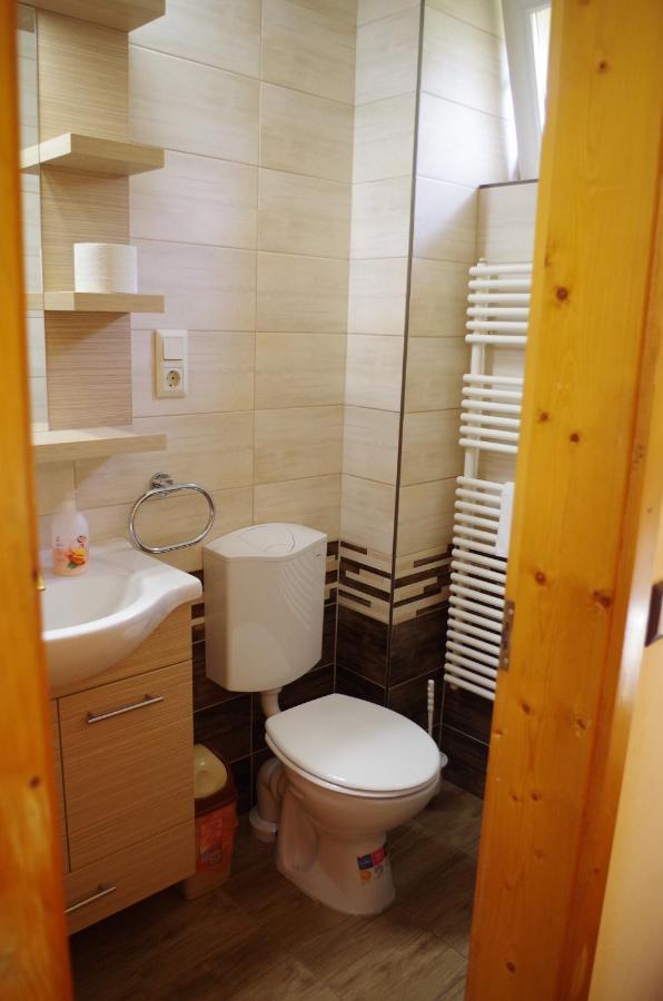 Hévíz Aranyhal Apartman מראה חיצוני תמונה