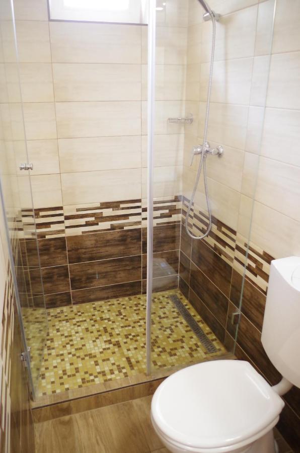 Hévíz Aranyhal Apartman מראה חיצוני תמונה