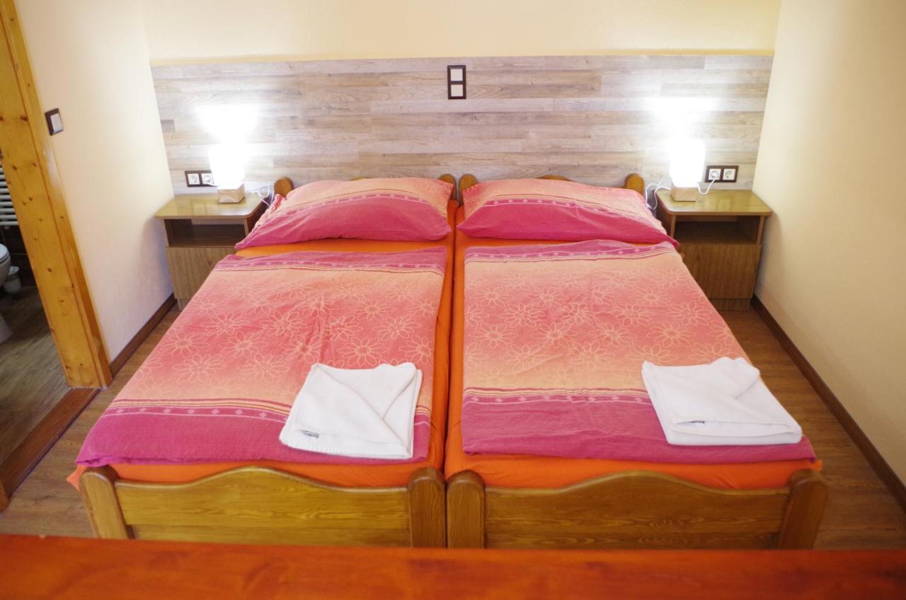 Hévíz Aranyhal Apartman מראה חיצוני תמונה
